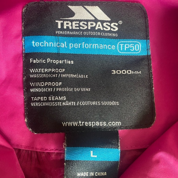 Trespass Pink Jacket Water-Resistant - Picture 9 of 9